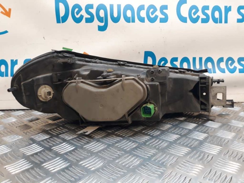 Recambio de faro izquierdo para ford mondeo berlina (gd) ambiente referencia OEM IAM   