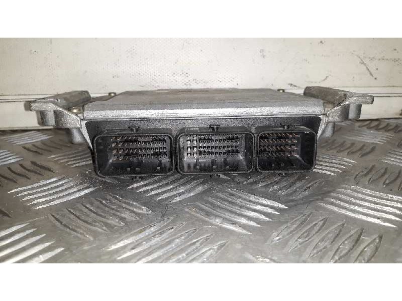 Recambio de centralita motor uce para peugeot 607 (s1) básico referencia OEM IAM 0261206418  