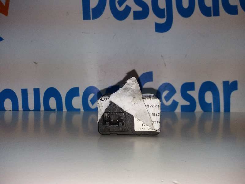 Recambio de mando elevalunas delantero izquierdo para opel zafira a blue line referencia OEM IAM 09100301  