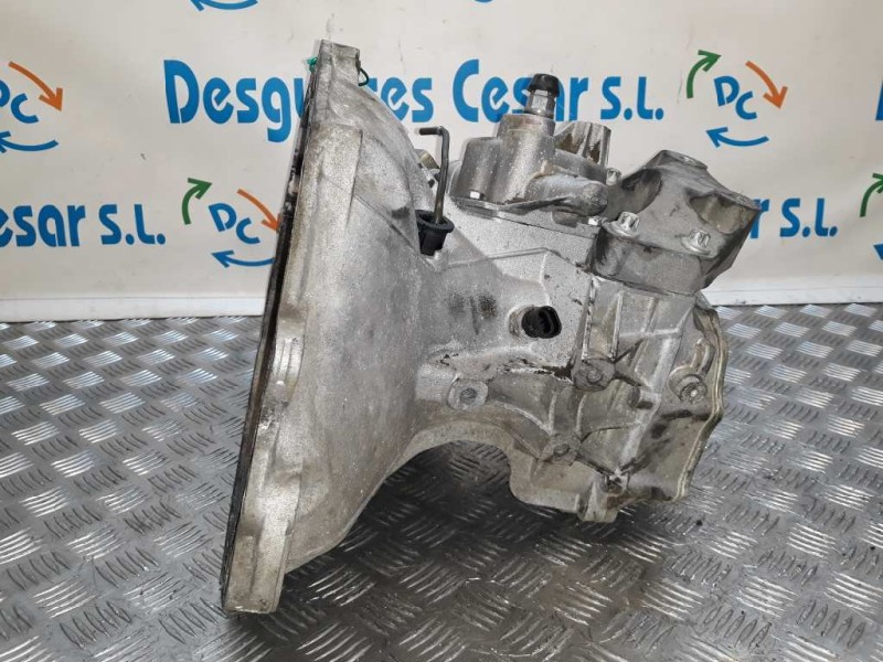 Recambio de caja cambios para opel corsa d catch me referencia OEM IAM B3526F13MN429  