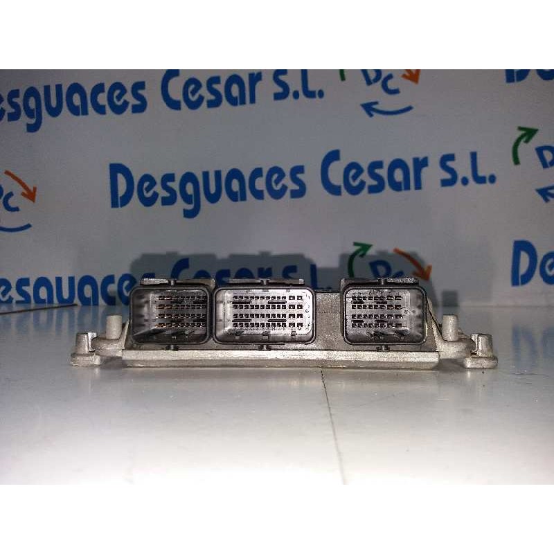 Recambio de centralita motor uce para peugeot 307 (s1) xs referencia OEM IAM 0281011081 9647472780 1938LG