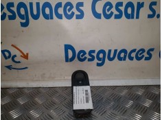 Recambio de mando elevalunas delantero derecho para renault scenic ii confort dynamique referencia OEM IAM 8200315027  