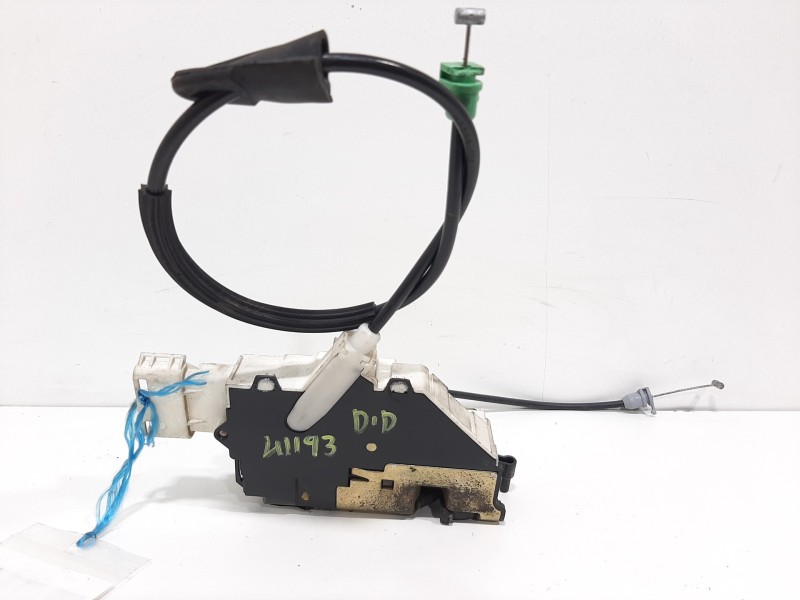 Recambio de cerradura puerta delantera derecha para citroën c4 berlina sx referencia OEM IAM 9136ES 6 PINES 