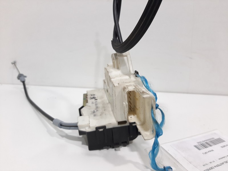 Recambio de cerradura puerta delantera derecha para citroën c4 berlina sx referencia OEM IAM 9136ES 6 PINES 