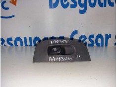 Recambio de mando elevalunas delantero derecho para renault megane i fase 2 classic (la..) 1.6 16v rt referencia OEM IAM 7700429
