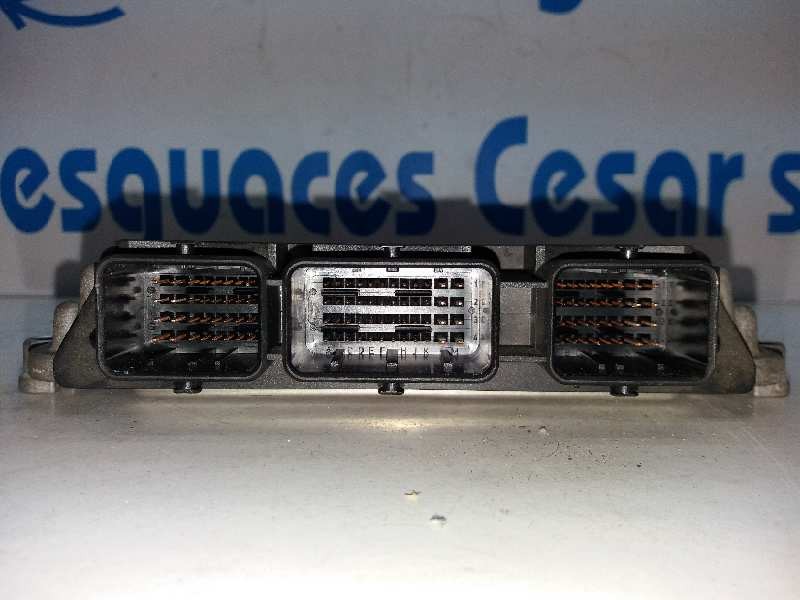 Recambio de centralita motor uce para peugeot 307 break/sw (s2) sw referencia OEM IAM 0281011627 9656161880 
