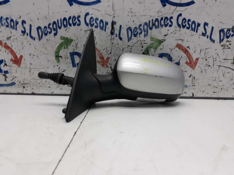 Recambio de retrovisor izquierdo para opel corsa c club referencia OEM IAM  MANUAL OFERTA Recambio de retrovisor izquierdo para opel corsa c club referencia OEM IAM  MANUAL OFERTA