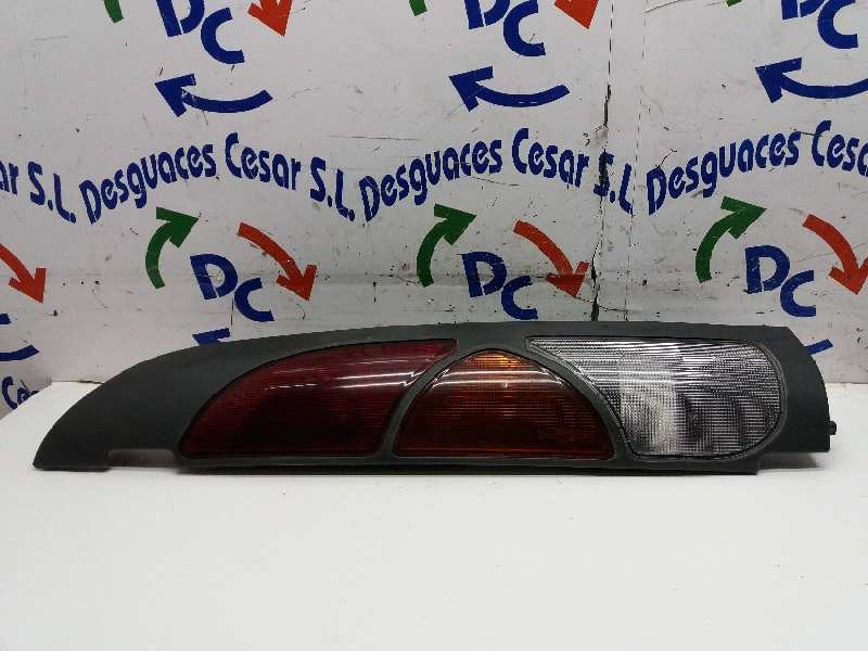 Recambio de piloto trasero derecho para renault kangoo referencia OEM IAM    Recambio de piloto trasero derecho para renault kangoo referencia OEM IAM