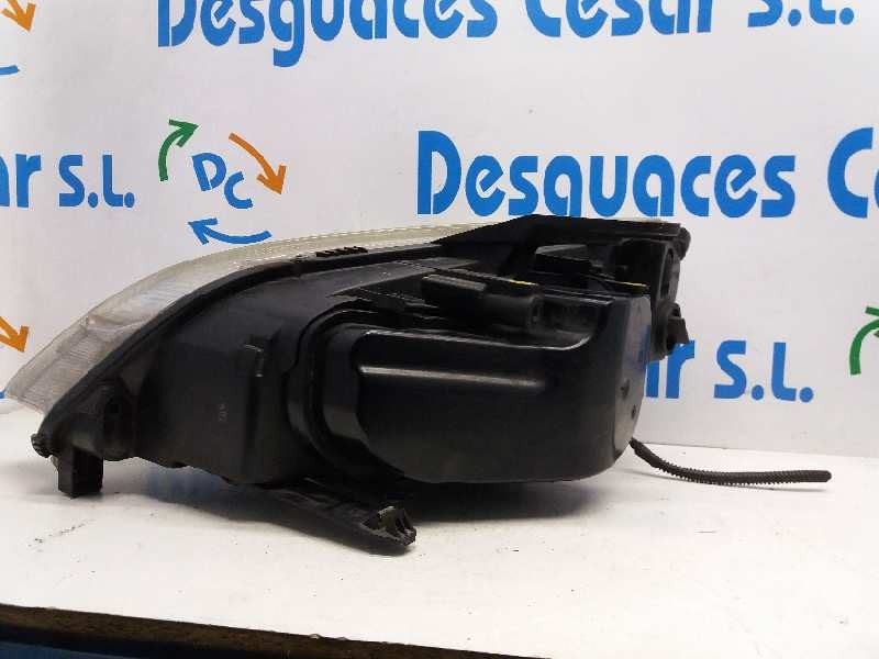 Recambio de faro derecho para ford focus c-max (cap) ambiente (d) referencia OEM IAM 1347459  