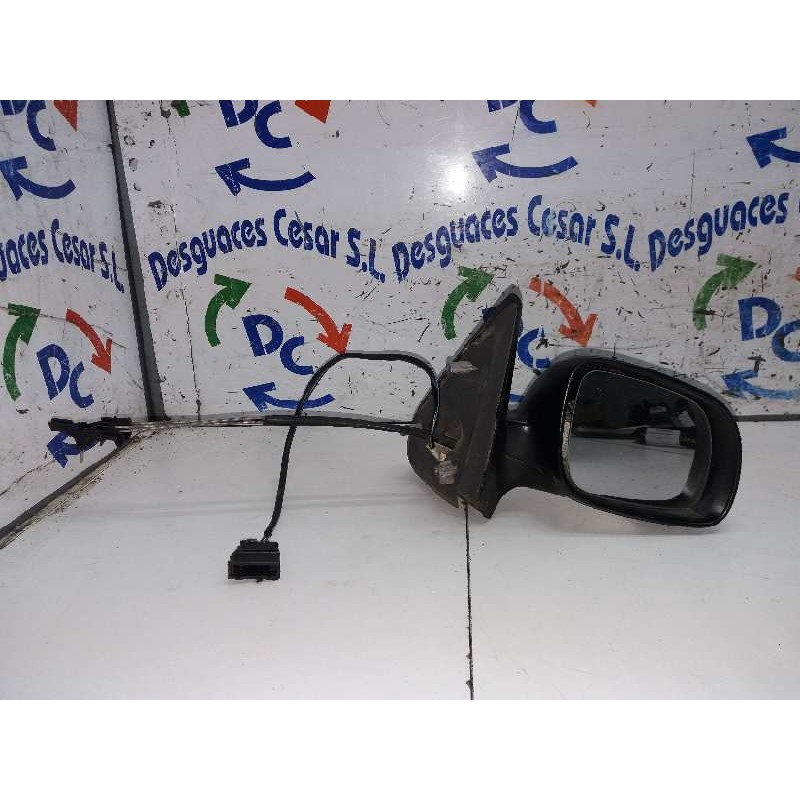 Recambio de retrovisor derecho para seat cordoba berlina (6k2) stella referencia OEM IAM  MANUAL NEGRO