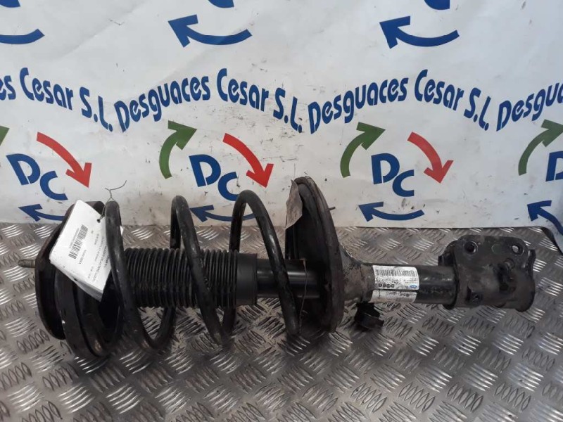 Recambio de amortiguador delantero izquierdo para kia carnival 2.7 v6 emotion referencia OEM IAM   