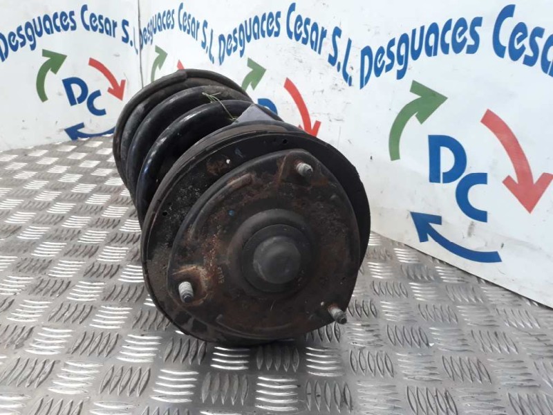 Recambio de amortiguador delantero derecho para kia carnival 2.7 v6 emotion referencia OEM IAM 546614D200  