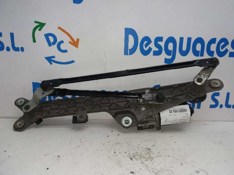 Recambio de motor limpia delantero para kia carnival 2.7 v6 emotion referencia OEM IAM   