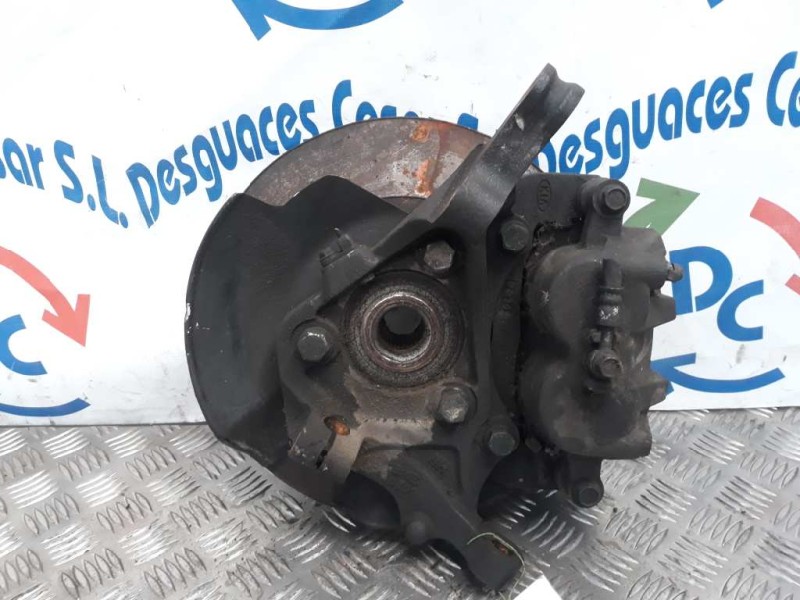 Recambio de mangueta delantera derecha para kia carnival 2.7 v6 emotion referencia OEM IAM   