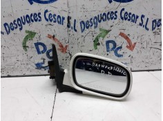 Recambio de retrovisor derecho para daewoo nexia gl referencia OEM IAM 96888648  MANUAL