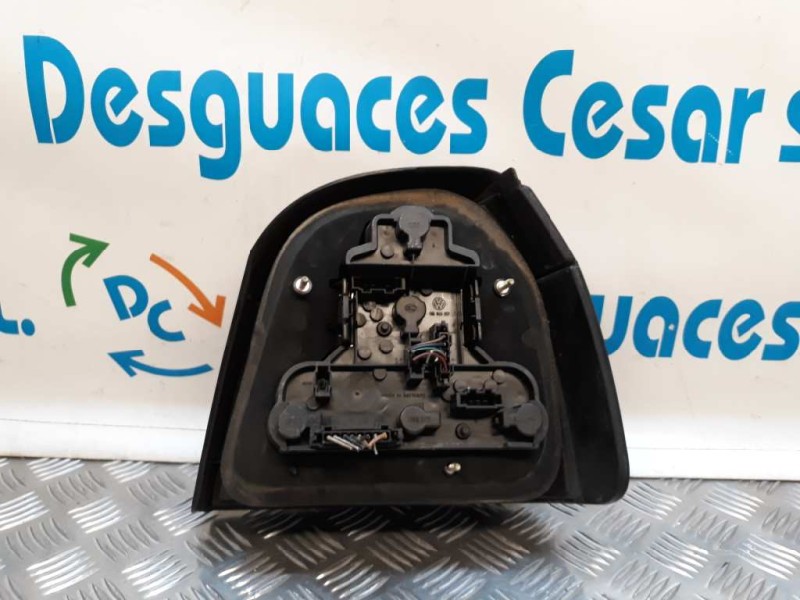 Recambio de piloto trasero izquierdo para volkswagen golf iii berlina (1h1) gti referencia OEM IAM   