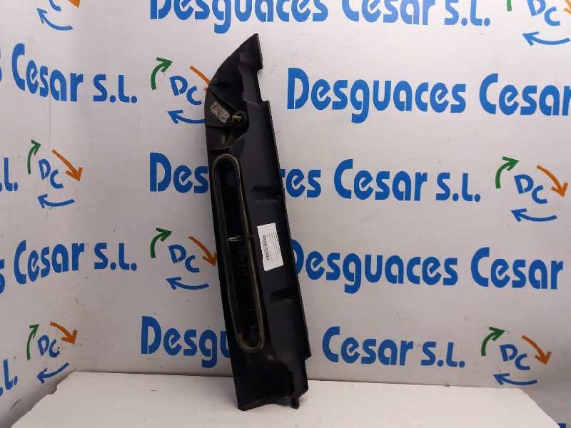 Recambio de piloto trasero derecho para renault kangoo (f/kc0) authentique referencia OEM IAM    Recambio de piloto trasero derecho para renault kangoo (f/kc0) authentique referencia OEM IAM