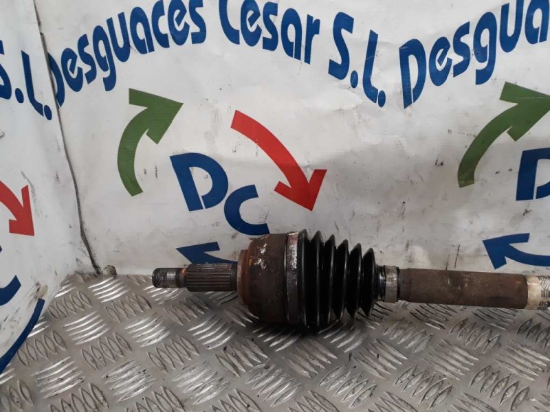 Recambio de transmision delantera derecha para renault megane ii berlina 5p business referencia OEM IAM 7711497233   Recambio de transmision delantera derecha para renault megane ii berlina 5p business referencia OEM IAM 7711497233