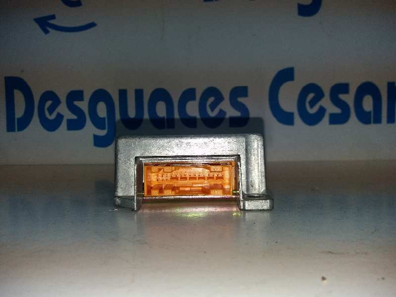 Recambio de centralita airbag para citroën xsara berlina 1.9 td sx referencia OEM IAM 550741100 9638101980 