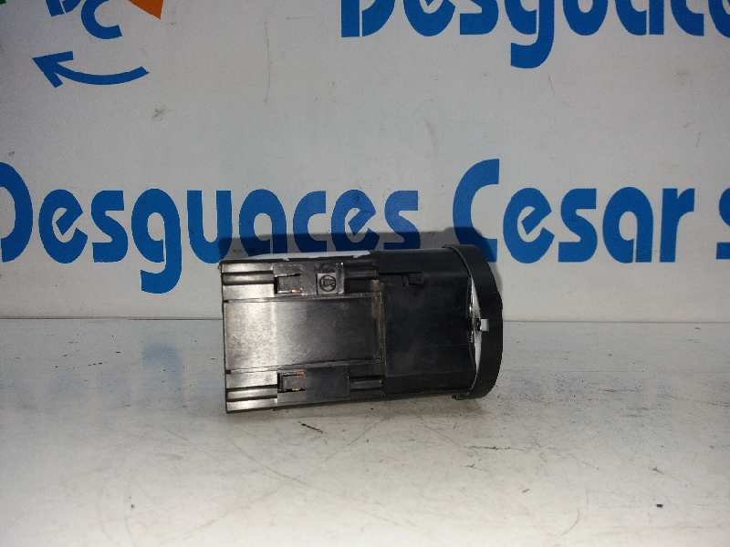 Recambio de mando luces para volkswagen passat berlina (3b2) comfortline referencia OEM IAM   