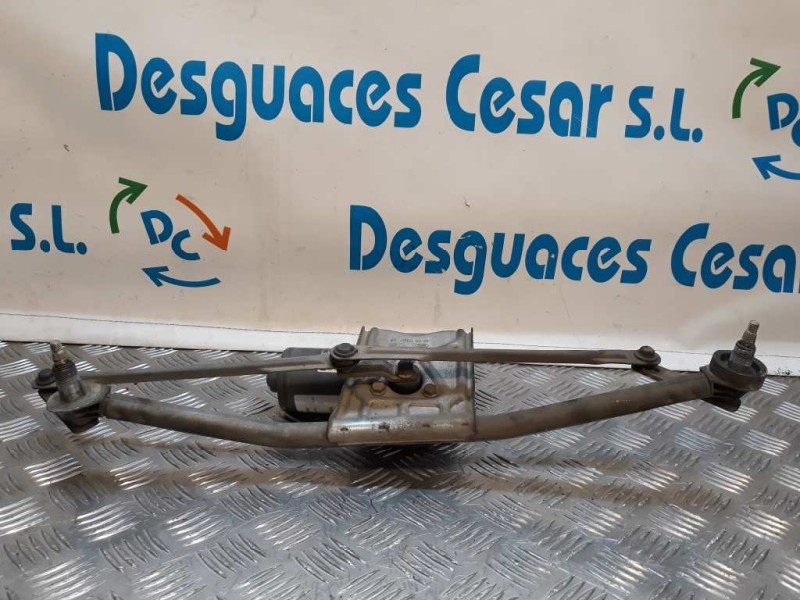 Recambio de motor limpia delantero para ford fiesta berlina (dx) futura referencia OEM IAM 96FB17B571  