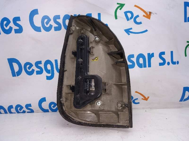 Recambio de piloto trasero derecho para opel zafira a elegance referencia OEM IAM 09117446  