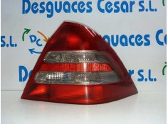 Recambio de piloto trasero derecho para mercedes-benz clase c (w203) berlina 200 cdi (203.004) referencia OEM IAM 2038200264