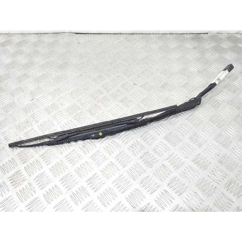 Recambio de brazo limpia delantero izquierdo para ford puma (cce) 1.7 referencia OEM IAM 1049329  