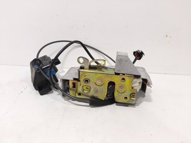 Recambio de cerradura puerta delantera derecha para ford puma (cce) 1.7 referencia OEM IAM 4595314  