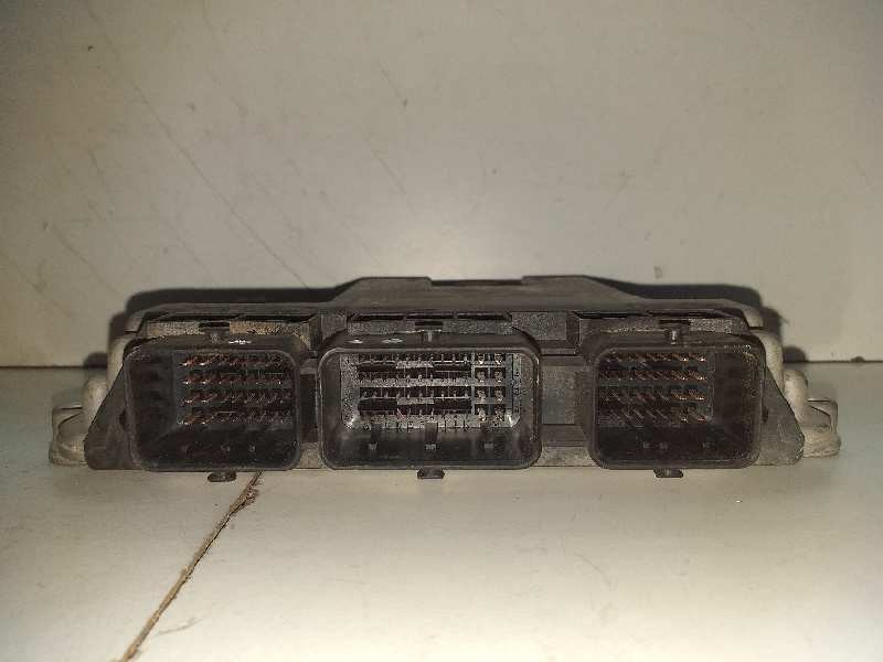 Recambio de centralita motor uce para peugeot 307 (s1) xs referencia OEM IAM 0281011627 9651128880 
