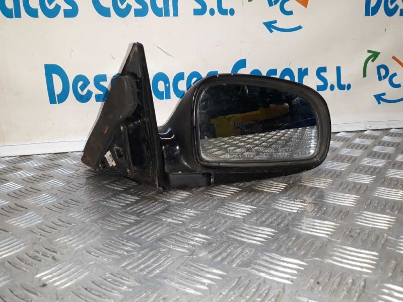 Recambio de retrovisor derecho para daewoo leganza 2.0 cdx referencia OEM IAM 96378957  