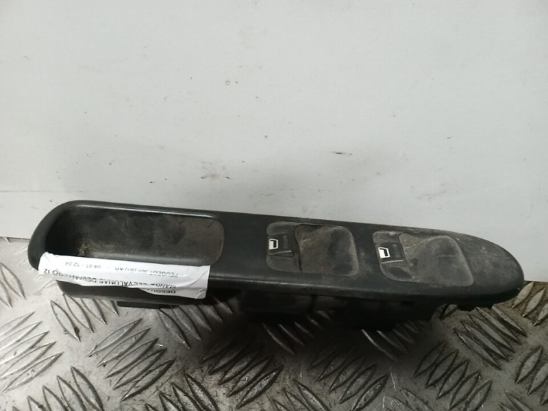Recambio de mando elevalunas delantero izquierdo para peugeot 307 (s1) xr referencia OEM IAM   