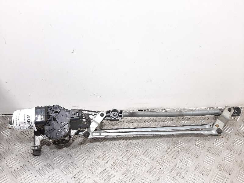 Recambio de motor limpia delantero para ford focus berlina (cap) ambiente (d) referencia OEM IAM 4M5117504AB  