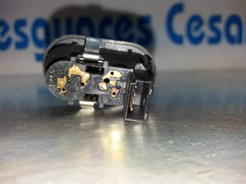 Recambio de mando elevalunas delantero derecho para opel astra g berlina club referencia OEM IAM   