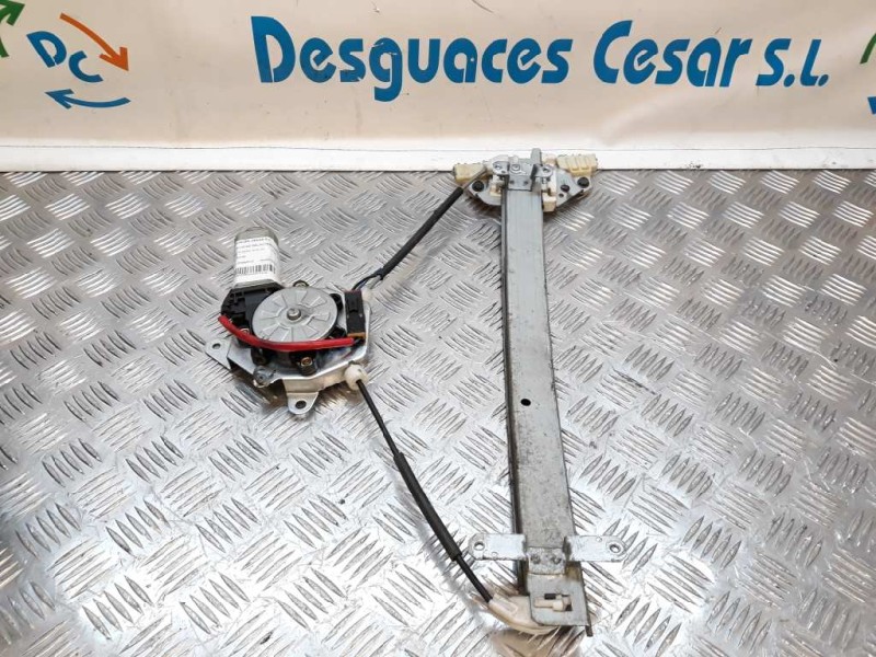Recambio de elevalunas delantero derecho para nissan almera (n15) gx referencia OEM IAM 807200M012  