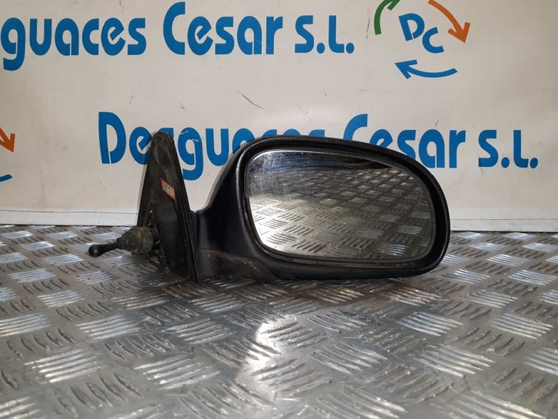 Recambio de retrovisor derecho para hyundai accent (x3) 1.3 gls automático referencia OEM IAM 8760622401CA  