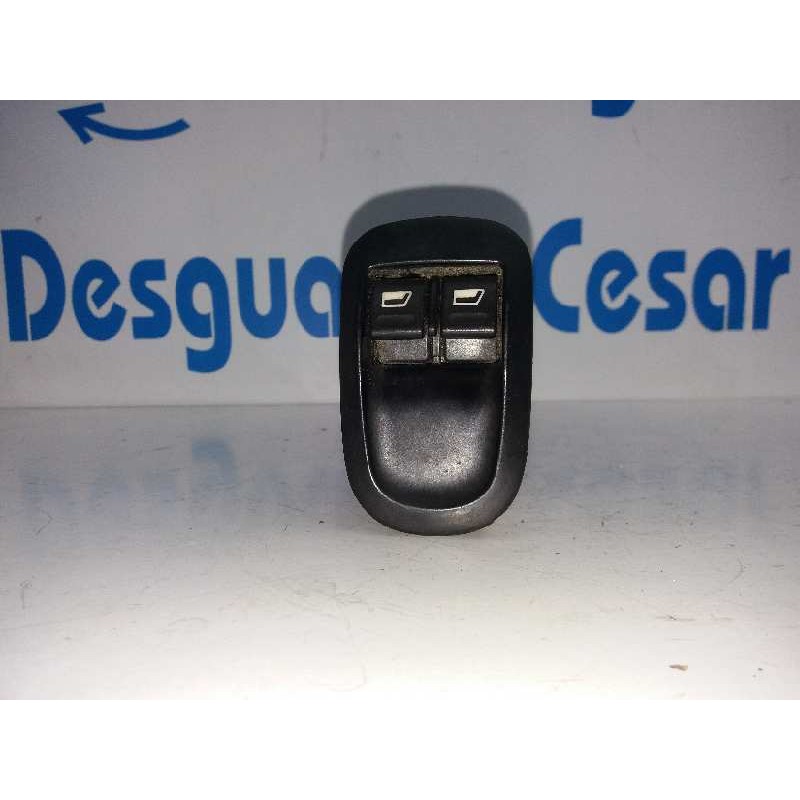 Recambio de mando elevalunas delantero izquierdo para peugeot 206 berlina x-line referencia OEM IAM   