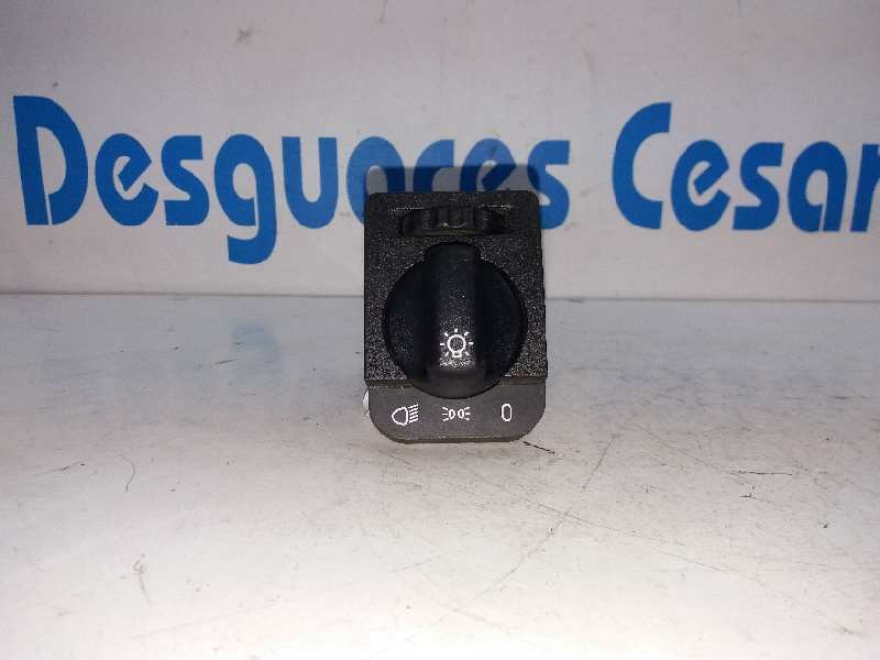 Recambio de mando luces para opel corsa b swing referencia OEM IAM 90213283  