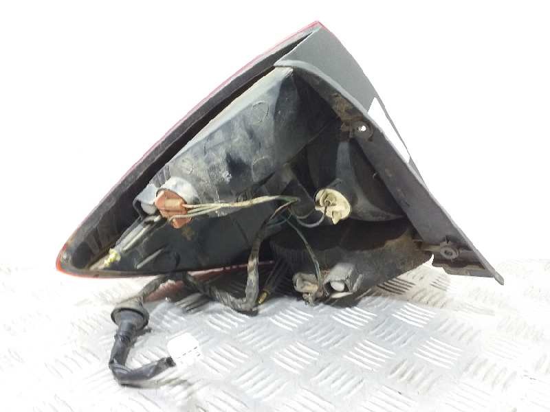 Recambio de piloto trasero derecho para kia rio ls berlina (5-ptas.) referencia OEM IAM   