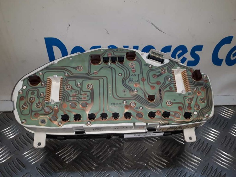 Recambio de cuadro instrumentos para mitsubishi carisma berina 5 (da0) 1600 glx referencia OEM IAM 98xdmr308400  