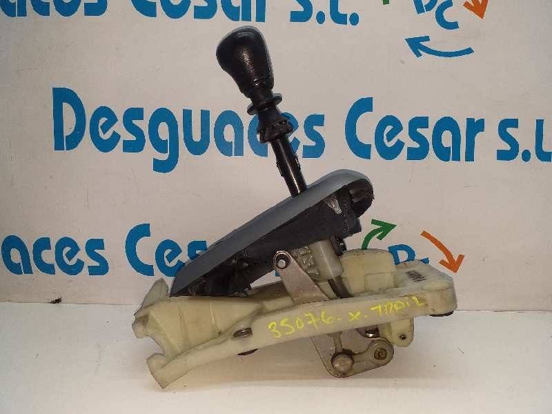 Recambio de palanca cambio para nissan x-trail (t30) comfort referencia OEM IAM V040520  
