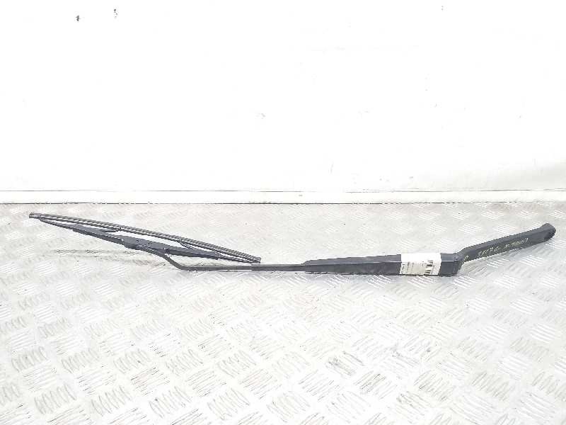 Recambio de brazo limpia delantero derecho para nissan x-trail (t30) comfort referencia OEM IAM   