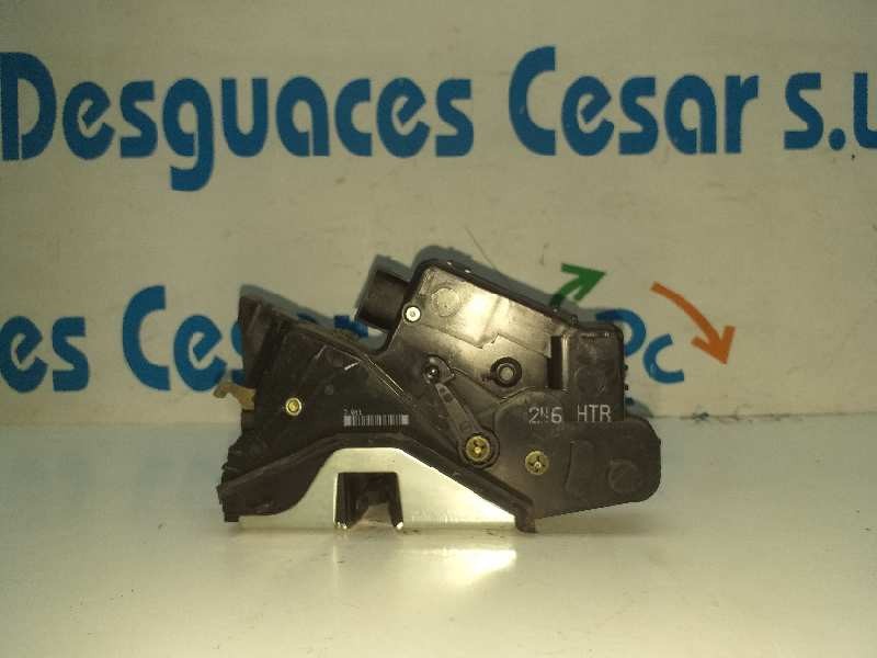 Recambio de cerradura puerta trasera derecha para bmw serie 3 berlina (e46) 330d referencia OEM IAM 51227011246  