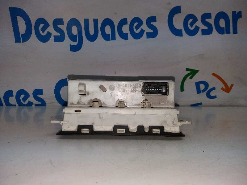 Recambio de pantalla multifuncion para citroën c3 1.4 sx plus referencia OEM IAM 9647409477B00  