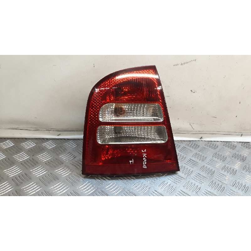 Recambio de piloto trasero izquierdo para skoda octavia berlina (1u2) tour referencia OEM IAM 1U6945111C  