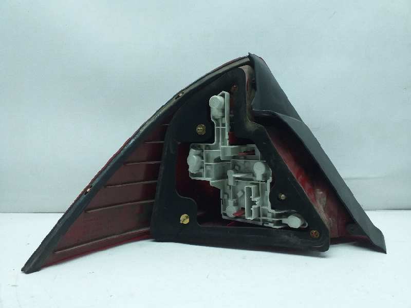 Recambio de piloto trasero derecho para ford mondeo berlina (ge) ambiente referencia OEM IAM   