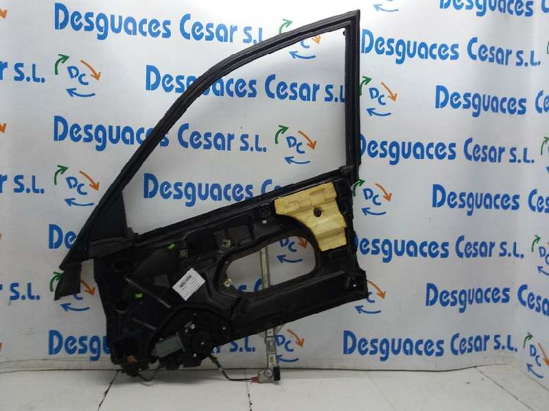 Recambio de elevalunas delantero derecho para audi a6 avant (c4) 2.6 referencia OEM IAM   