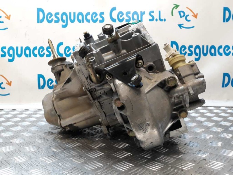 Recambio de caja cambios para peugeot 206 berlina xt referencia OEM IAM 20DL72  