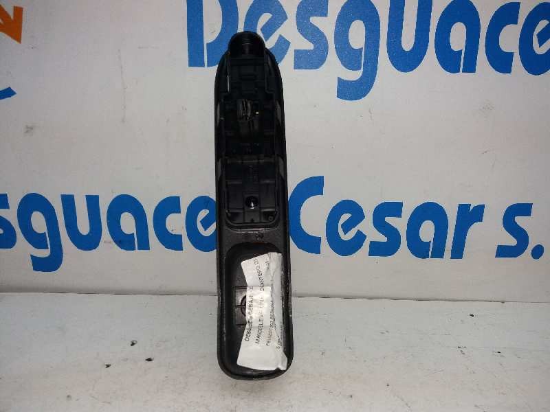 Recambio de mando elevalunas delantero derecho para peugeot 307 berlina (s2) xs + referencia OEM IAM 6554E7  