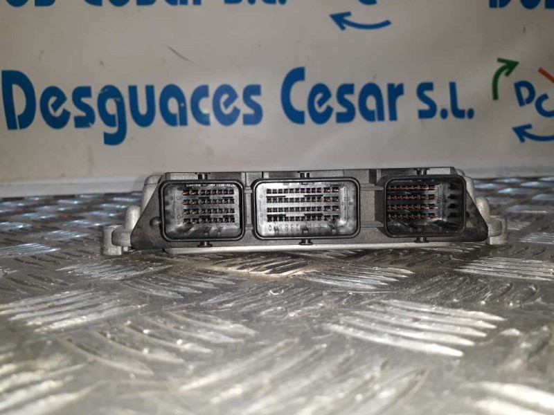 Recambio de centralita motor uce para peugeot 307 berlina (s2) xs + referencia OEM IAM 9661773380  